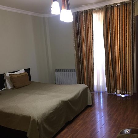 Hotel Central Jermuk Exterior photo