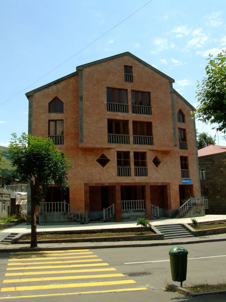 Hotel Central Jermuk Exterior photo